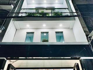 Chủ bán gấp nhà 75m2 ở trần văn đang  p11  q3. gần ga sài gòn, hđ cho thuê 28 triệu. giá 4tỷ220