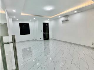 Nguyên sàn cityland có ban công, máy lạnh giá chỉ từ 11tr/tháng