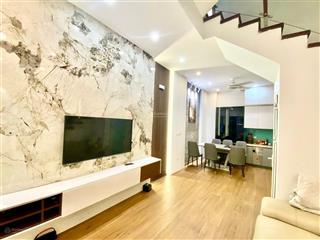 Nhà đội cấn văn cao ngõ ba gác thoáng sáng, 30m thẳng tắp ra phố, kcbt tặng full nội thất, 41m2*5t