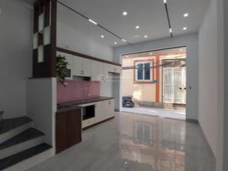 Bán nhà xala hà đông ô tô đỗ cửa, thang máy dt 35m2 x 5 tầng x 4.5m mt x 7.950tỷ