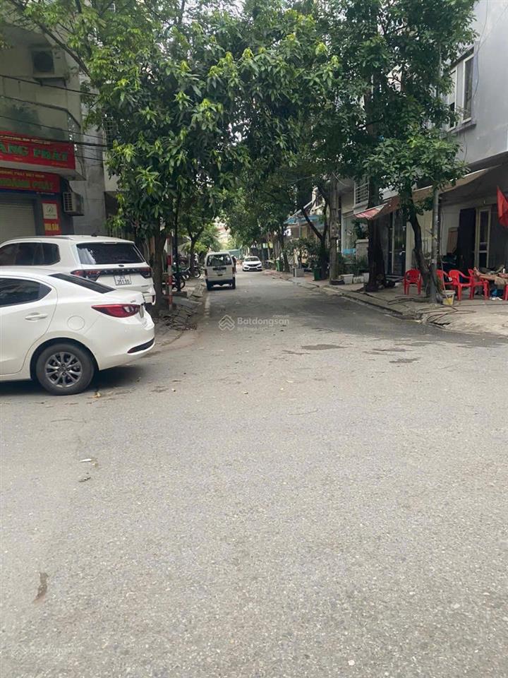 Bán nhà 3 tầng quang trung hà đông, ngõ ô tô, 2 mặt thoáng, dt 65m2 x 3.8m mtx 3 tầng