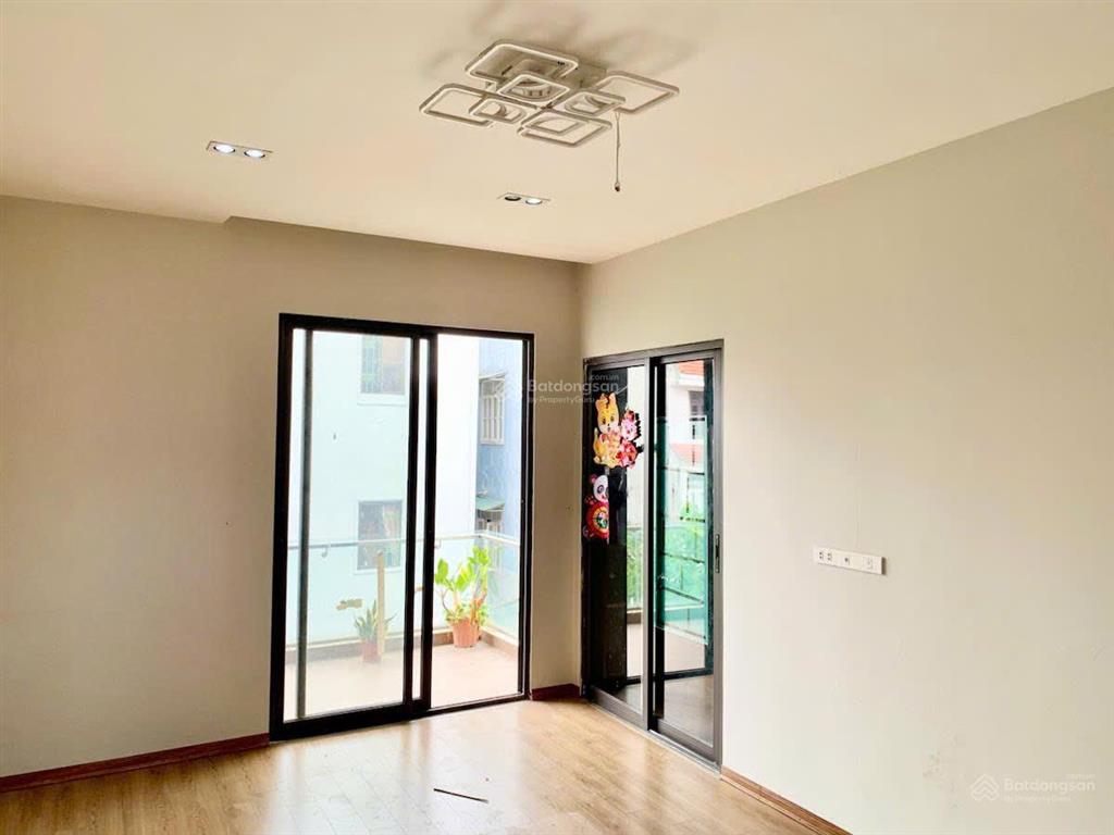 Bán đất phân lô vỉa hè vạn phúc, lô góc 2 mặt tiền, đường ô tô tránh dt 50m2 x 5m mt