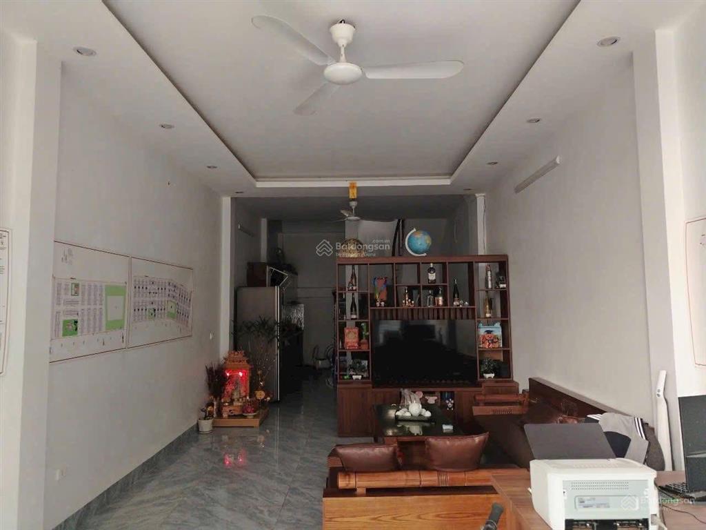 Chủ giảm 500tr nhà 4,5 tầng trục chính dịch vụ 2 đồng mai  hà đông