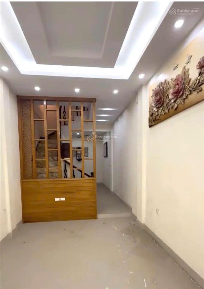 Hoa hậu phố đào tấn, sẵn nhà 4 tầng, mặt ngõ kinh doanh