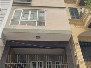 Siêu hiếm, bán nhà riêng tại lê đại hành, 6,8 tỷ, 29m2, 3 tầng ngay gần trường tây sơn.