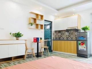 Tòa ccmn phú đô  lê quang đạo. ngõ thông oto, 60m2, 7 tầng thang máy 15 phòng cho thuê 75tr/tháng