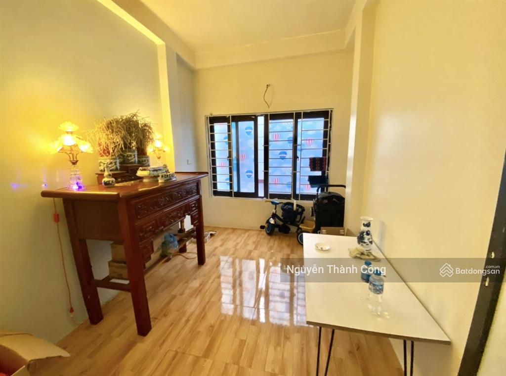 Chủ cần bán gấp nhà kim giang, hoàng mai, ngõ nông, lô góc 2 thoáng, gần ô tô, mt rộng, hơn 6 tỷ