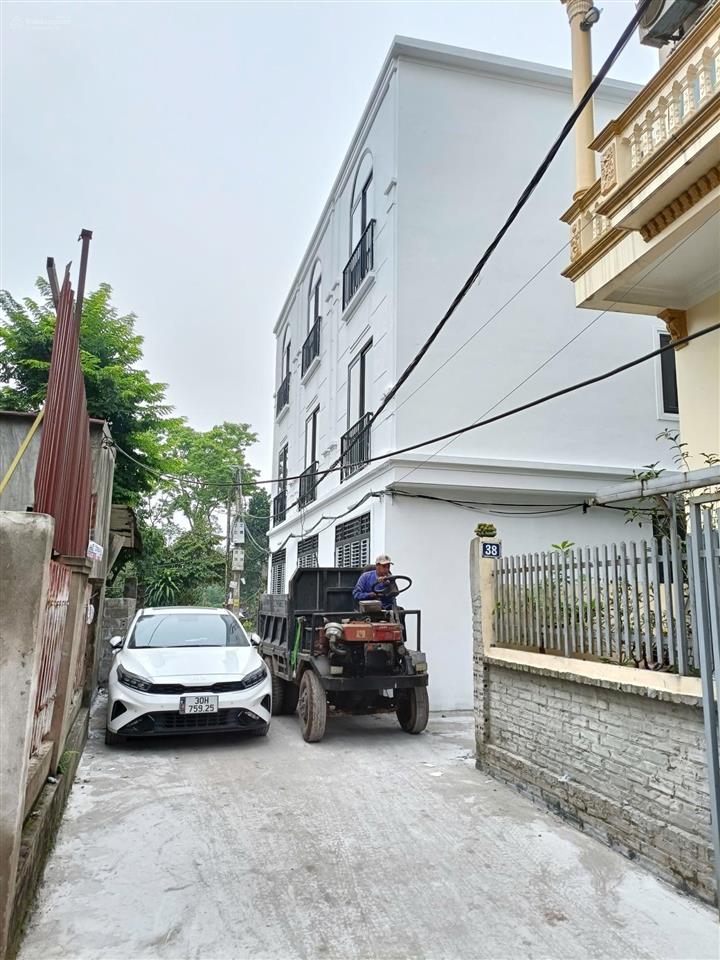 Nhà mới 3tầng*33m2, ôtô tránh đỗ, gần chợ, trường học, ngay cuối p. yên nghĩa, 10p ra bx yênnghĩa