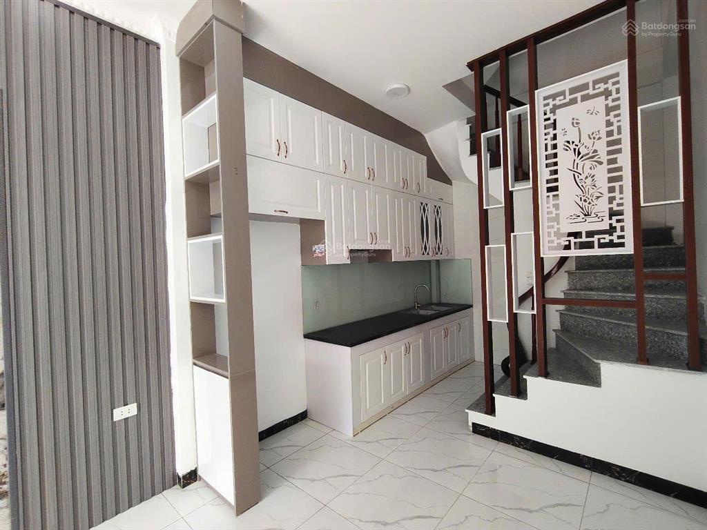 Bán 10căn nhà mới tại đồngmai4,5tầng*dt35m, 37m 45m giá chỉ từ3,7tỷ, ôtô đỗ, ngay chợ, bx yênnghĩa