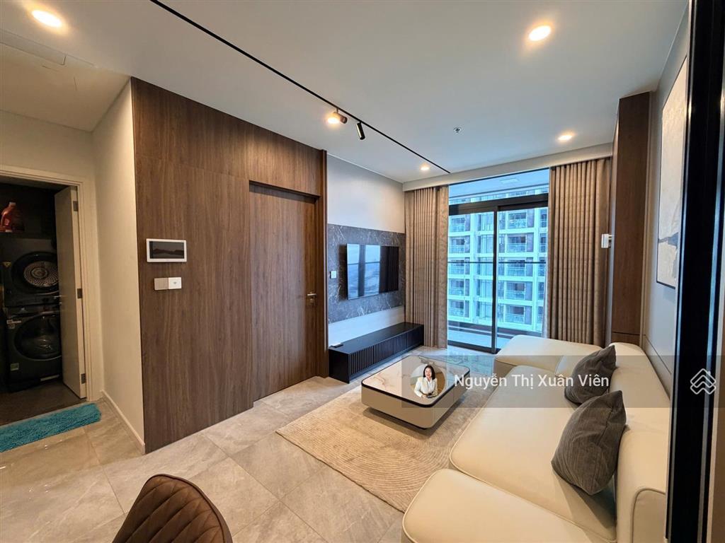 Cần bán căn hộ 1pn the filmore danang đầy đủ nội thất cao cấp, tầng cao view sông hàn, sẵn hđ thuê