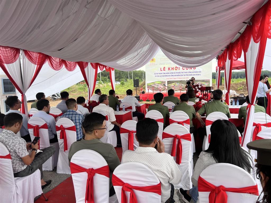 Giá gốc cđt dự án century city.  quản lý sản phẩm 0941 007 *** để xem vị trí đẹp