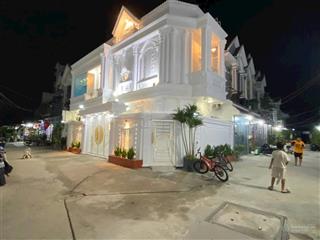 Bán nhà góc 2 mặt tiền hẻm 1982 huỳnh tấn phát  thị trấn nhà bè