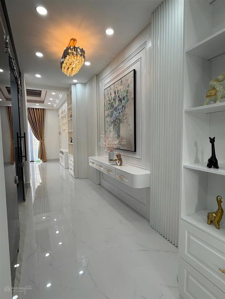 Nhà mới xâykhu tái định cư  p.phú mỹ quận 7. cách phú mỹ hưng 500m.