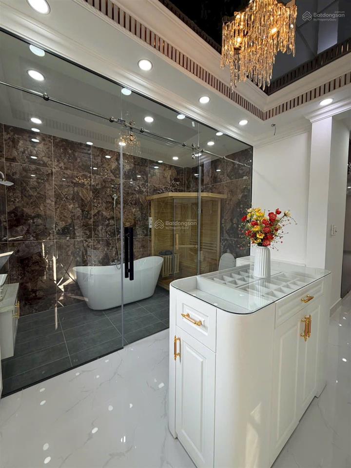 Nhà mới xâykhu tái định cư  p.phú mỹ quận 7. cách phú mỹ hưng 500m.