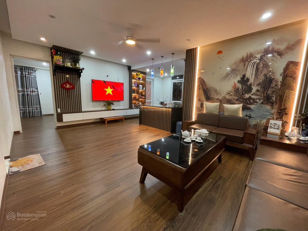 Bán căn hộ 95m 2 phòng ngủ, giá chỉ 4,8 tỷ chung cư 28a lê trọng tấn, hà đông