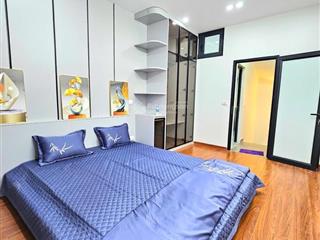 Bán gấp nhà riêng 6 tầng thang máy ô tô vào nhà. 43m2, 18,8 tỷ tại hồng hà, phúc xá, ba đình