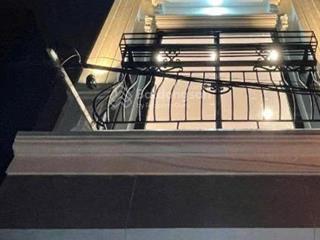 Bán nhà an khánhyên lũnglô góc5 tầng, gần ô tô, ngõ nông, 31m2, đủ công năng