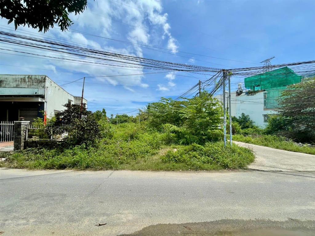 Bán lô đất đẹp góc 2 mặt tiền đường liên xã  thôn vĩnh điềm thượng  phường tây nha trang