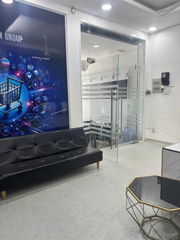 Cho thuê văn phòng full nội thất 80m2 ung văn khiêm phường 25 bình thạnh giá 18tr/tháng