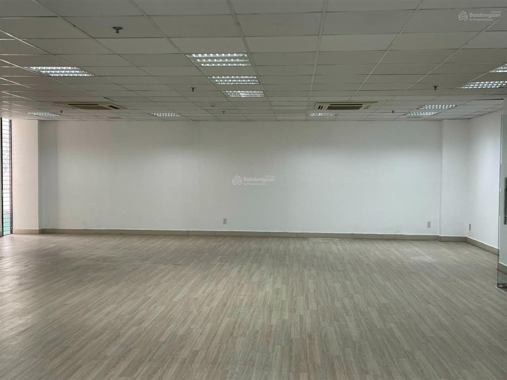 Cho thuê văn phòng đường ba tháng hai phường 12 quận 10 diện tích 150m2 giá 29tr/tháng cc
