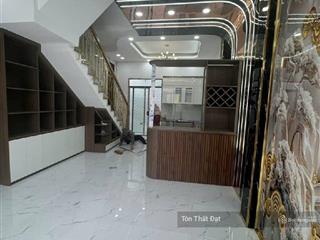 Bán nhà 3 tầng mới, đẹp, khu phân lô  hẻm xe tải  chỉ 5,55 tỷ  nguyễn duy trinh  long trường