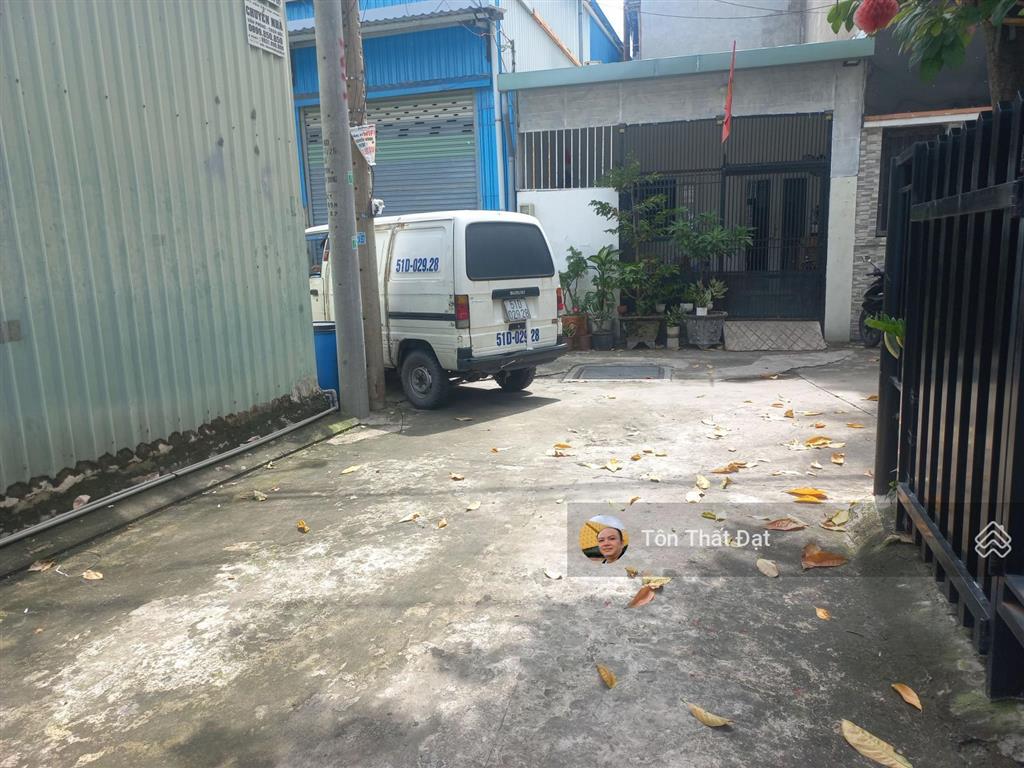 Bán nhà trệt lầu, xe hơi đỗ cửa, phường phước long b, quận 9, dt 82m2, chỉ 6,6 tỷ