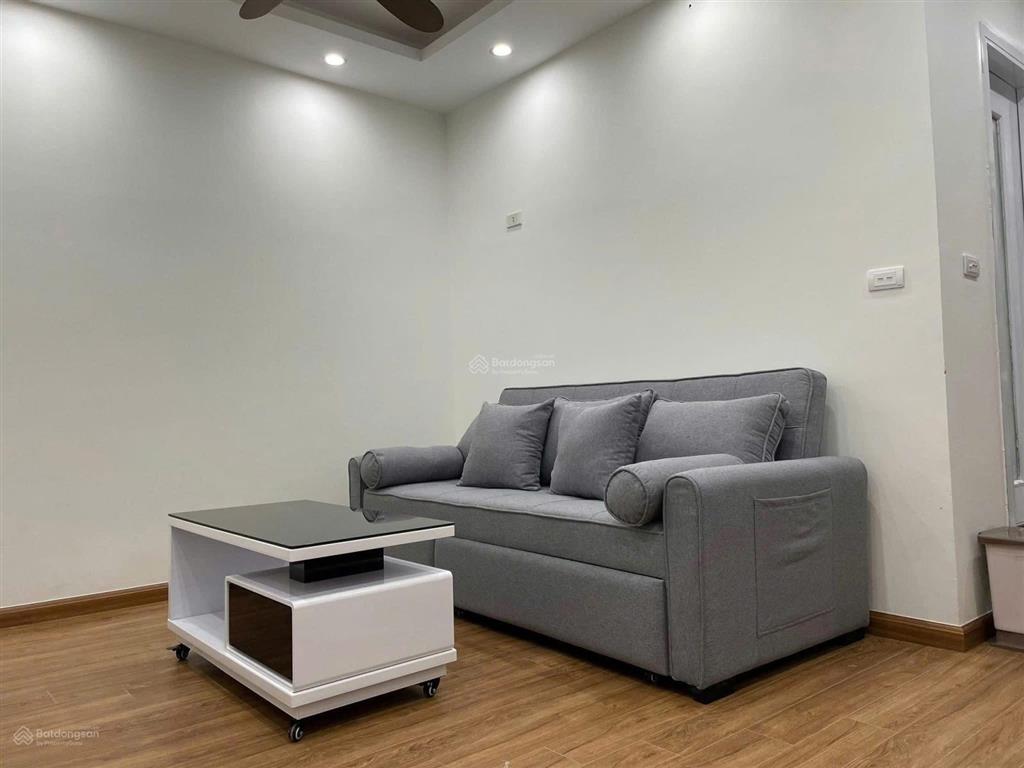 Cần bán căn hộ chung cư kim văn kim lũ 45m2 3tỷ680