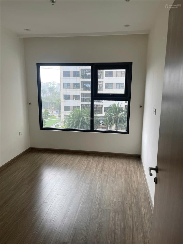 Chính chủ bán căn 1 + 43m2 tầng 5 tòa s302 vinhomes smart city tây mỗ full