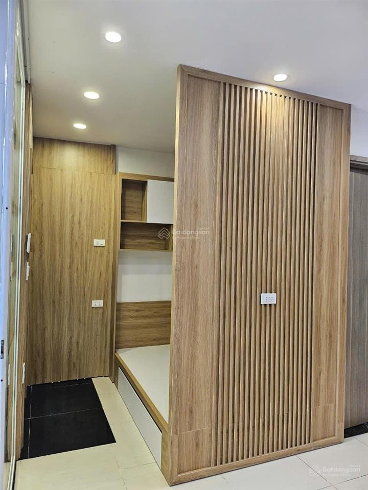 Chính chủ bán căn studio 36m2 tầng 23 s201 vinhomes smart city tây mỗ. giá 2 tỷ 3 bao phí