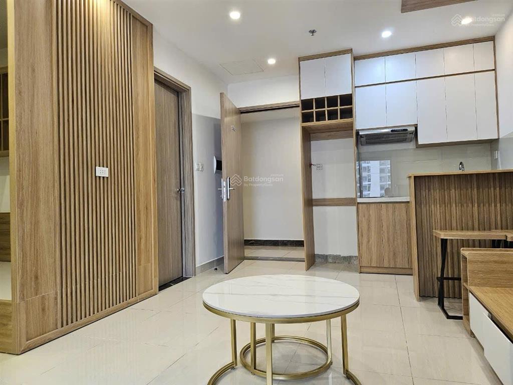 Chính chủ bán căn studio 36m2 tầng 23 s201 vinhomes smart city tây mỗ. giá 2 tỷ 3 bao phí