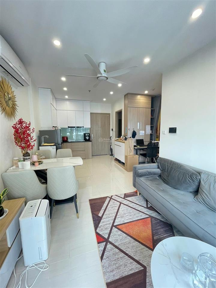 Chính chủ bán căn 1 + 42.8m2 tầng 2612 tòa s303 vinhomes smart city tây mỗ full