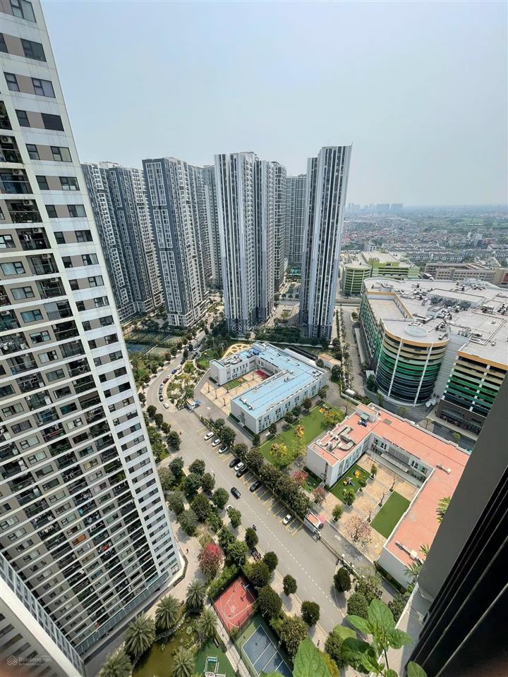 Chính chủ bán căn 1 + 42.8m2 tầng 2612 tòa s303 vinhomes smart city tây mỗ full