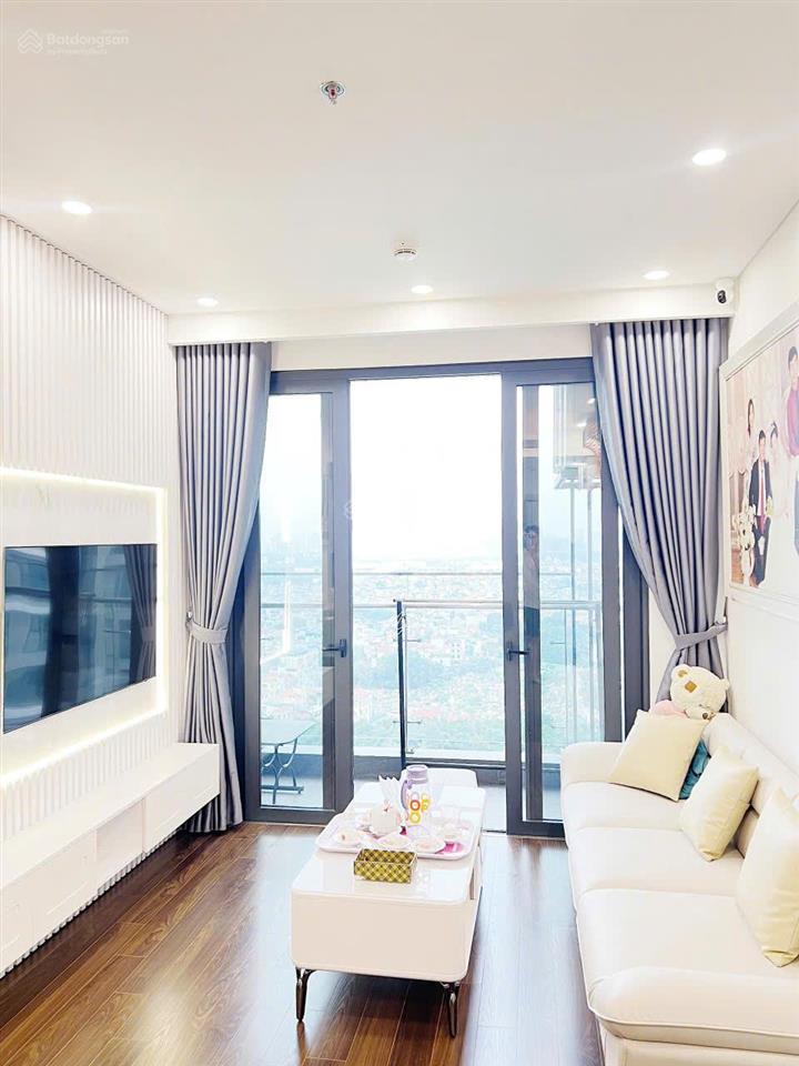 Chính chủ bán căn 3pn 74m2 tầng 2205 tòa d masteri vinhomes smart city tây mỗ full. giá 6.1 tỷ