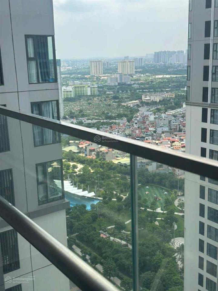 Chính chủ bán căn 2pn+63m2 tầng 2205 tòa d masteri vinhomes smart city tây mỗ full.giá 6tỷ bao phí