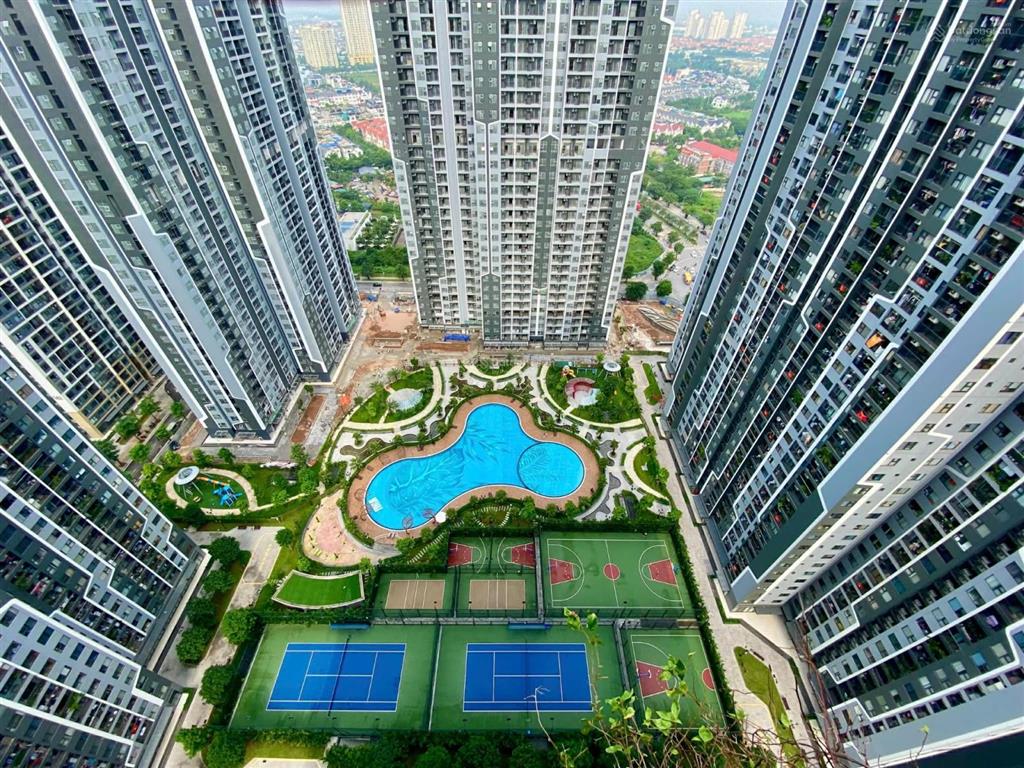 Chính chủ bán căn 2pn + 64m² tầng 2601 tòa gs2 vinhomes smart city. giá 4.4 tỷ bao phí.