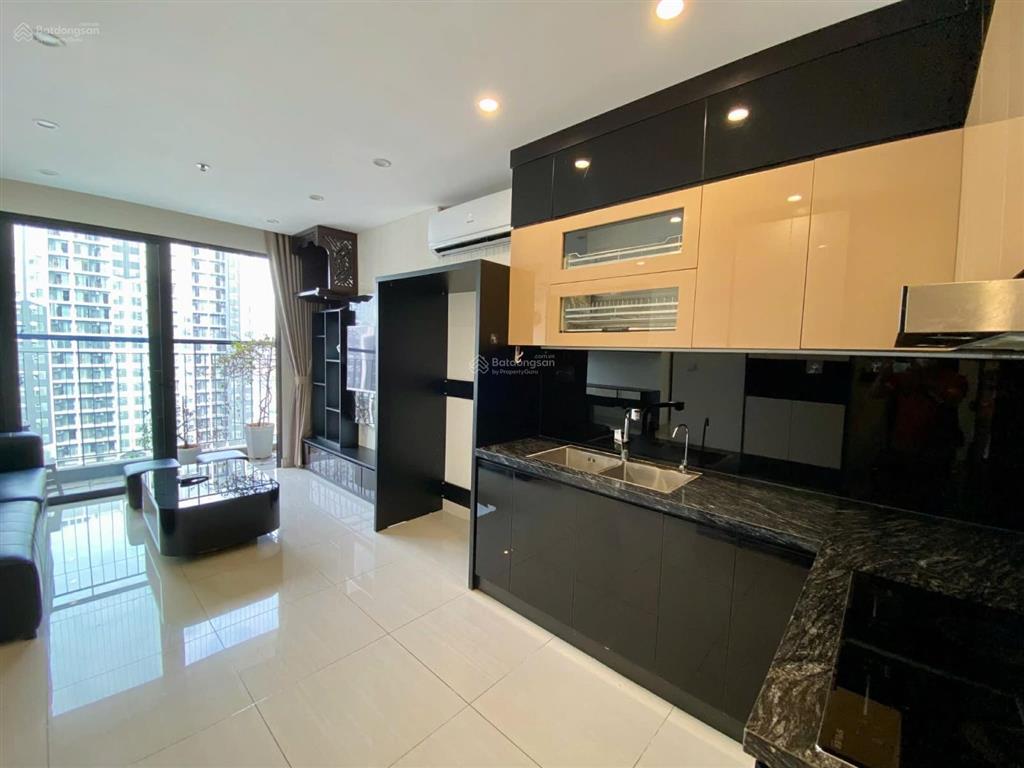 Chính chủ bán căn 2pn + 64m² tầng 2601 tòa gs2 vinhomes smart city. giá 4.4 tỷ bao phí.