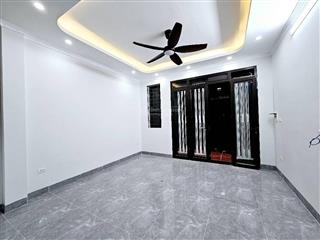 Bán nhà 33m2, 5 tầng mới nhỉnh 5 tỷ, văn hội, đức thắng, bắc từ liêm