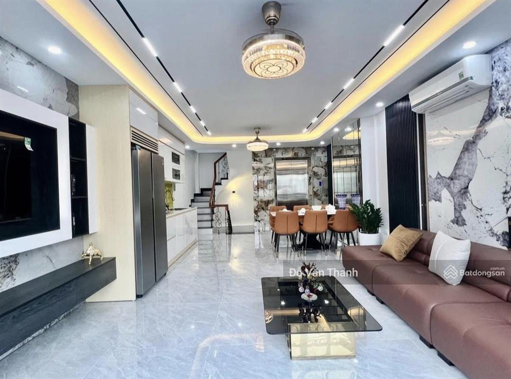 Bán nhà 42m mt 4,5m x 4 tầng dân xây,ô tô tránh kinh doanh, hàng hiếm! thụy phương, bắc từ liêm,