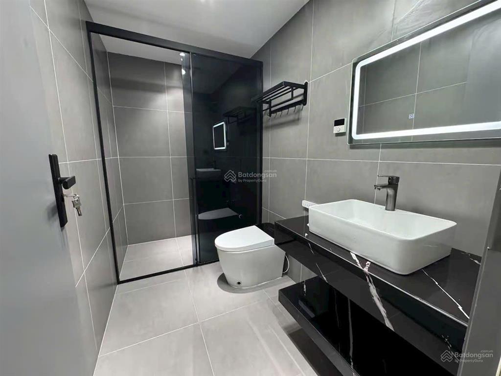 Bán nhà long biên  cạnh đại dự án  cạnh chung cư trọc trời himlam