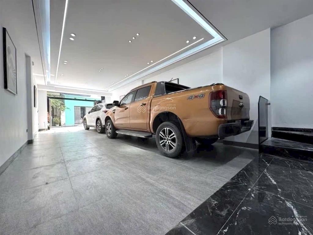 Bán nhà long biên  cạnh đại dự án  cạnh chung cư trọc trời himlam