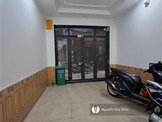 Bán duy nhất căn nhà tại trần bình  chủ tự xây 7 tầng thang máy  ngõ thông ô tô  ở ngay  nở hậu