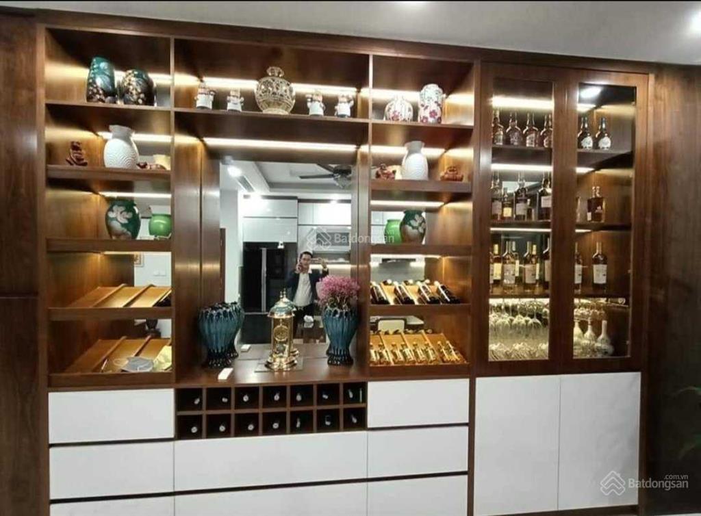 Chính chủ bán nhà nguyễn văn lộc làng việt kiều 5 tầng vỉa hè kinh doanh, nội thất vip 19 tỷ