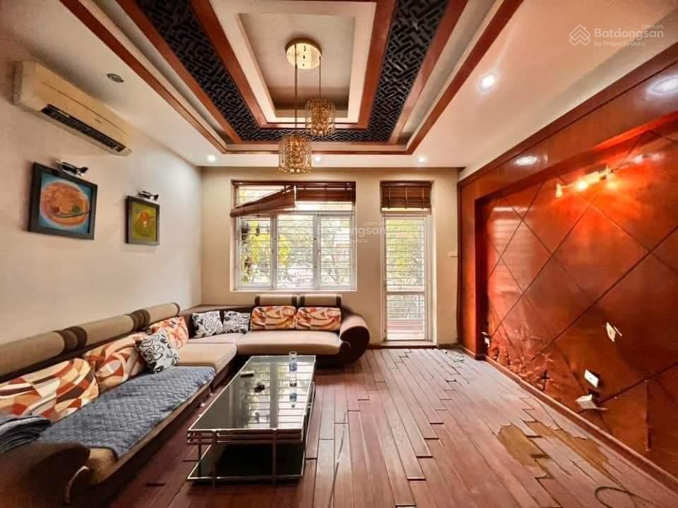 Nhà văn quán đường bạch thái bưởi, 5 tầng 83m2 mt 5m vỉa hè kinh doanh, đường ôtô 18,5 tỷ