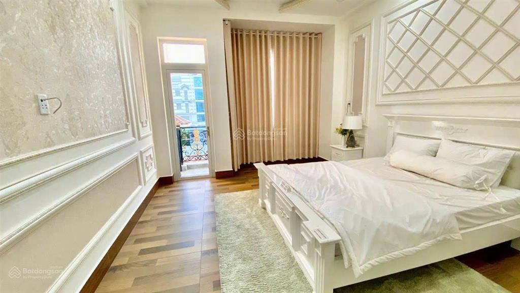 Cần bán căn nhà góc 2 mặt tiền kdc pearl riverside quận 8, kết cấu 1 trệt 2 lầu, sổ hồng, 8 tỷ.