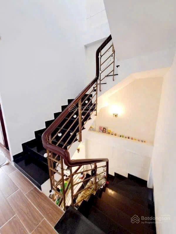 Bán nhà 3 tầng  chỉ 790tr. sở hữu ngay  sổ riêng, ngay chợ quang vinh  kcn nam tân uyên