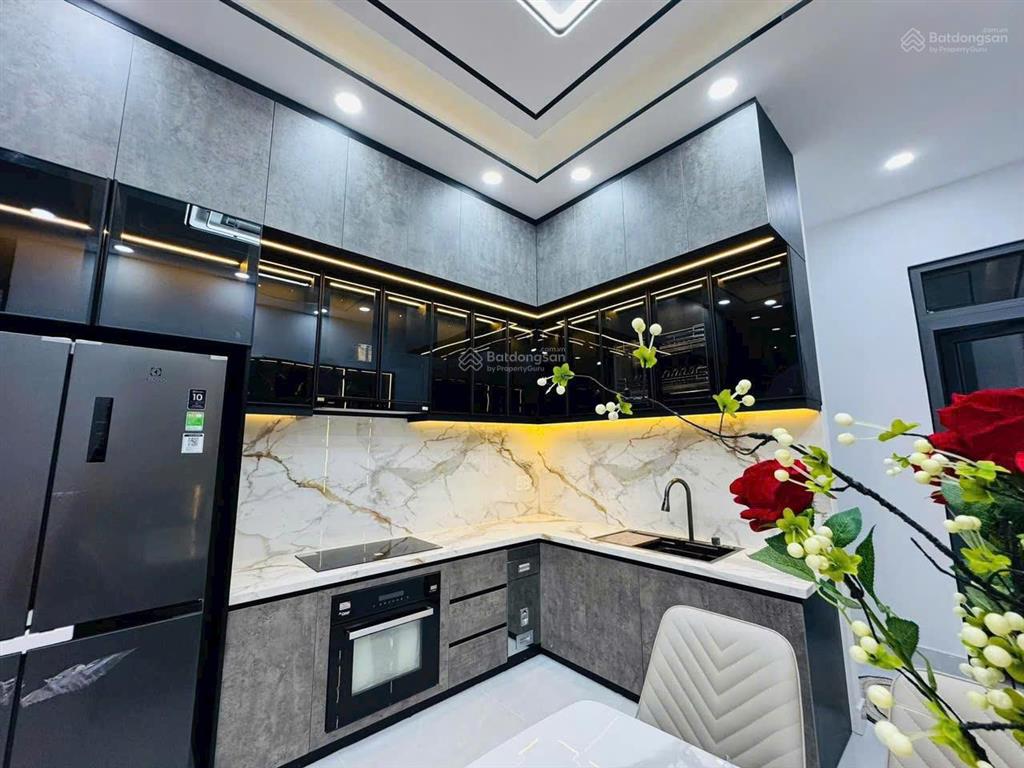 Bán nhà 3 tầng  chỉ 790tr. sở hữu ngay  sổ riêng, ngay chợ quang vinh  kcn nam tân uyên