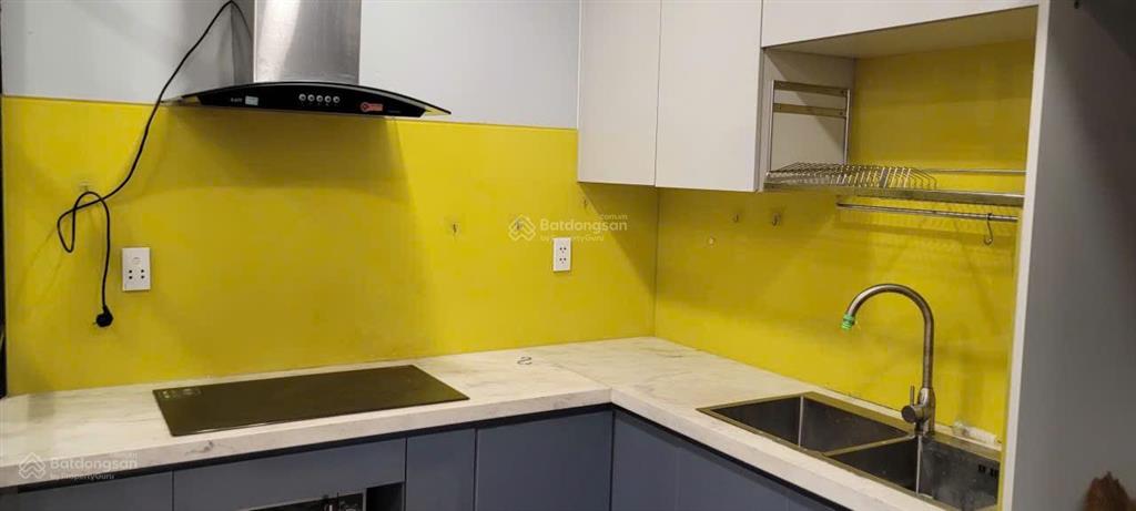 Cho thuê căn góc jamano heights 73m2,2pn2wc ntcb, giá 13tr/tháng.