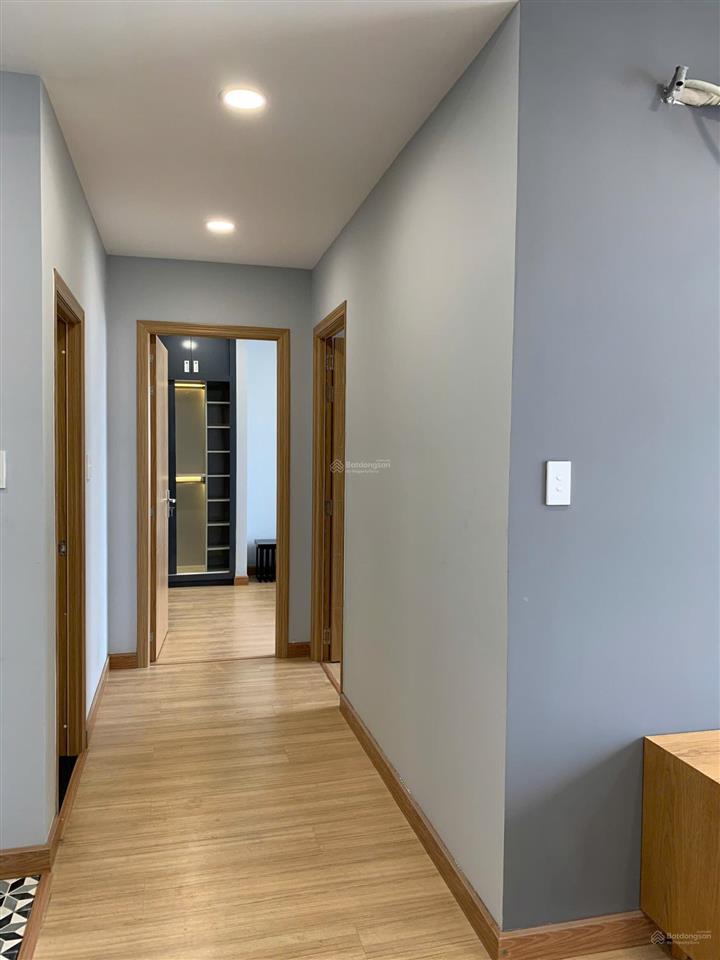 Cho thuê căn góc jamano heights 73m2,2pn2wc ntcb, giá 13tr/tháng.