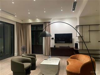 Cho thuê biệt thự tại làng việt kiều cực đẹp có bể bơi đầy đủ tiện nghi, sân cổng rộng  25tr/tháng
