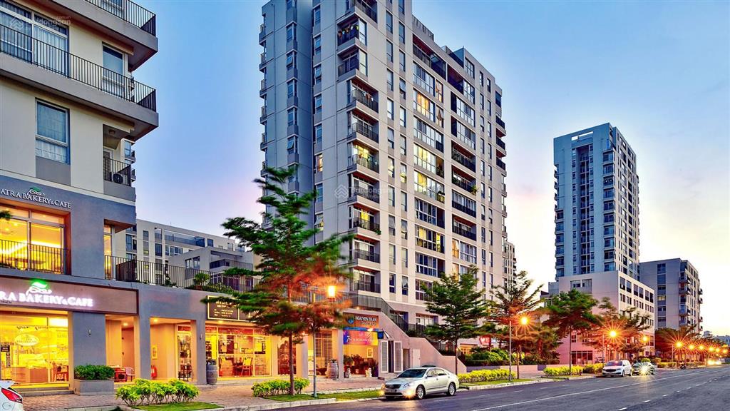 Cho thuê căn hộ starhill, 2pn, 1 phòng làm việc, nội thất cao cấp